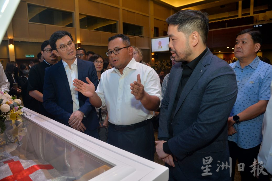 蔡锐明丧礼/阿米鲁丁+法米