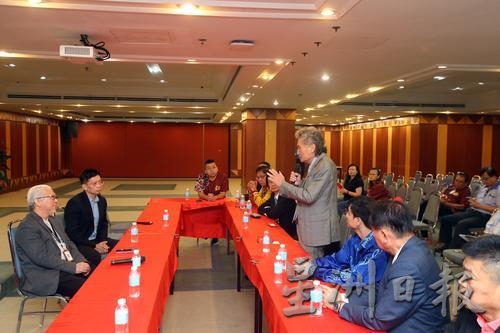 台湾逢甲大学莅临星洲日报交流