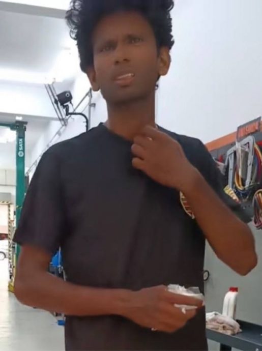 视频|不舍印裔员工穿著破烂 大爱老板送T恤获网民赞好