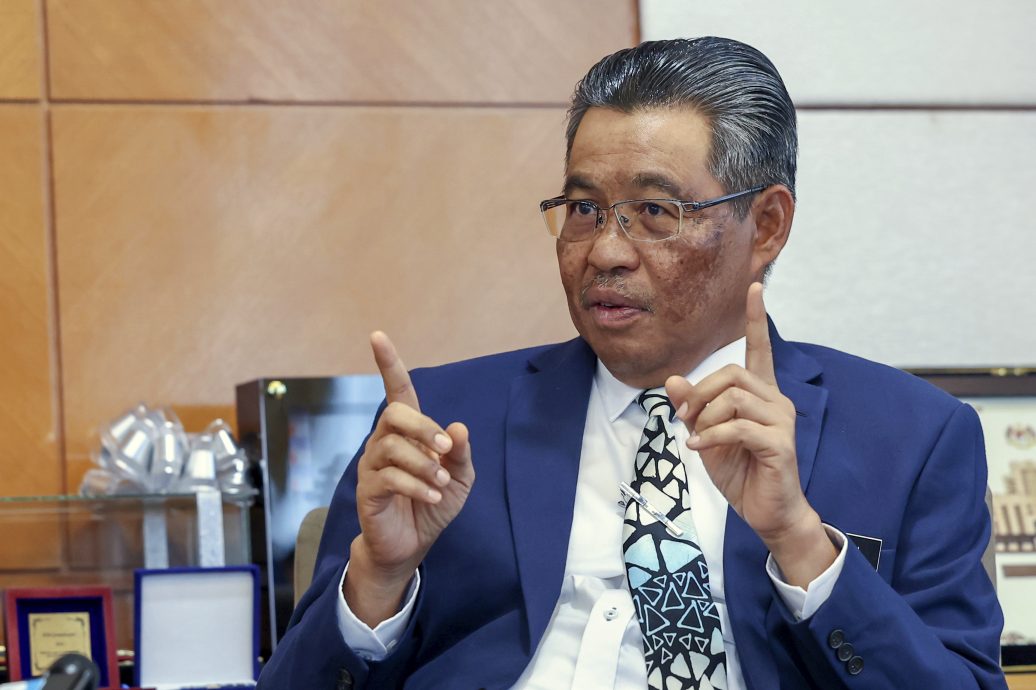 译稿:公共服务局总监拿督祖卡里