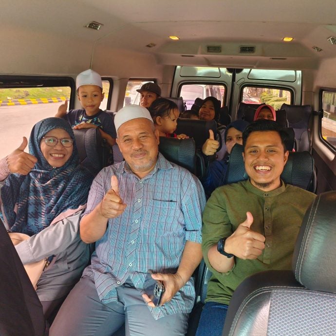 载送逛淡马鲁周日市集 免费接驳客货车赢好评