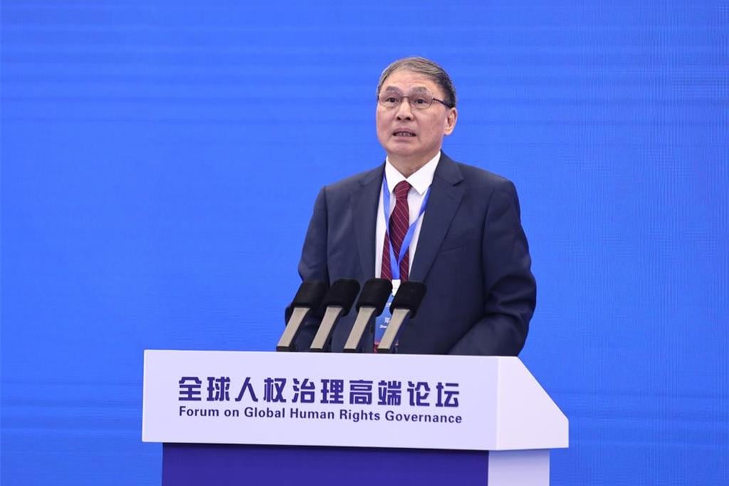 郑永年:中国单边开放是破解美国“围堵政策”最好的武器