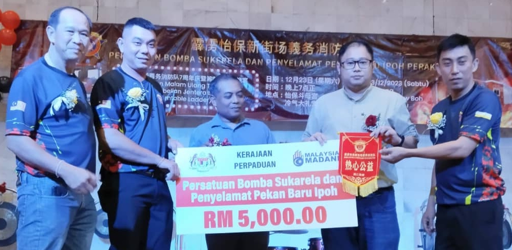 霹版头／盼民众支持完善化服务 怡新街场义消队拟购云梯消防车