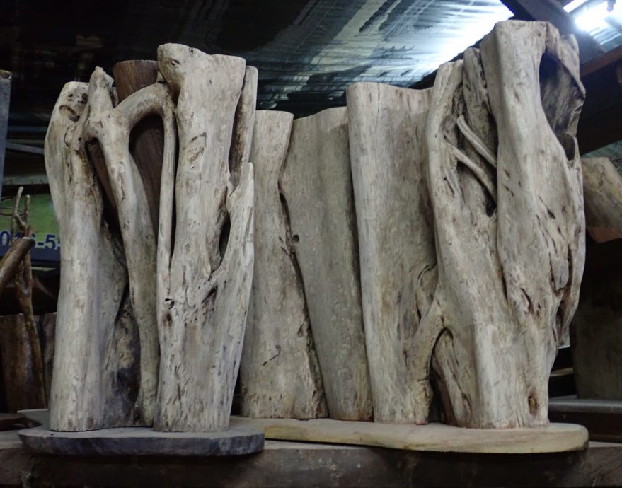 霹:封底主文/它的诞生─木制家具