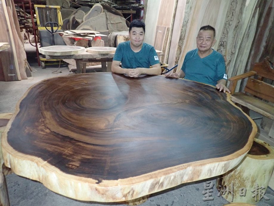 霹:封底主文/它的诞生─木制家具