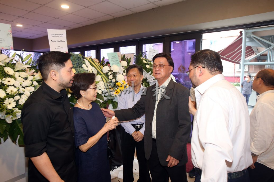 首相：已故蔡锐明治丧