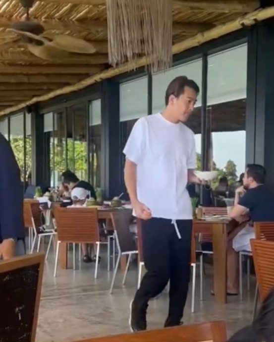 马国明汤洛雯婚礼地点曝光 亲友在苏梅岛见证下完婚