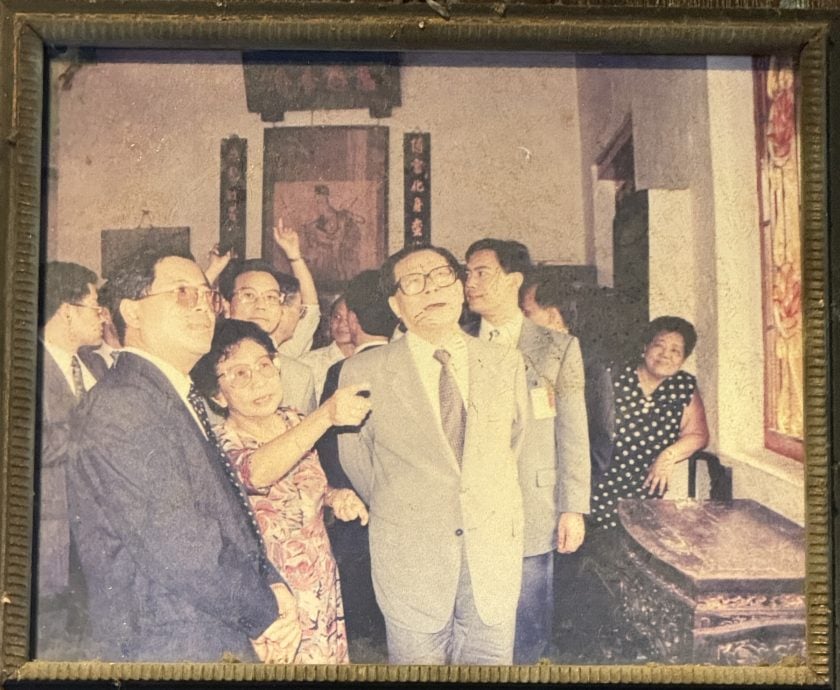 （古城封底主文）《用眼睛去旅游》：宝山亭
