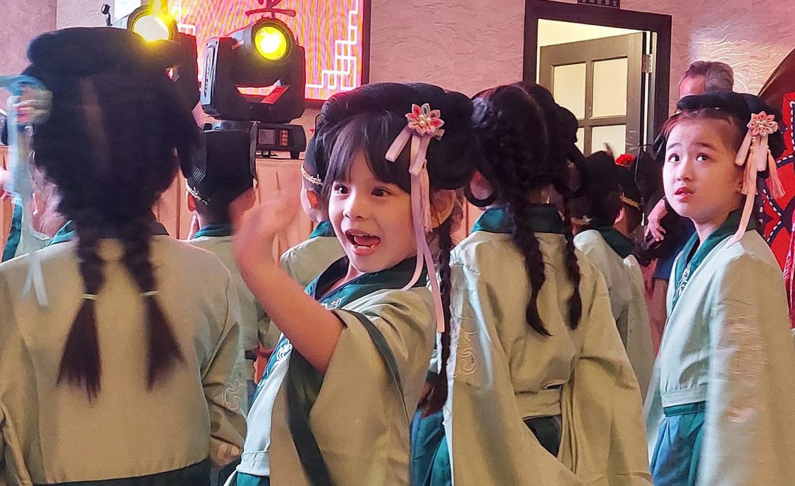 （古城版）幼儿园穿汉服毕业