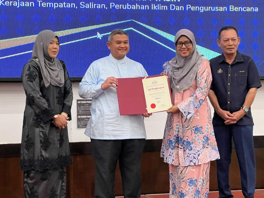 (古城第11版主文)莱斯:延长无车区处于研究阶段