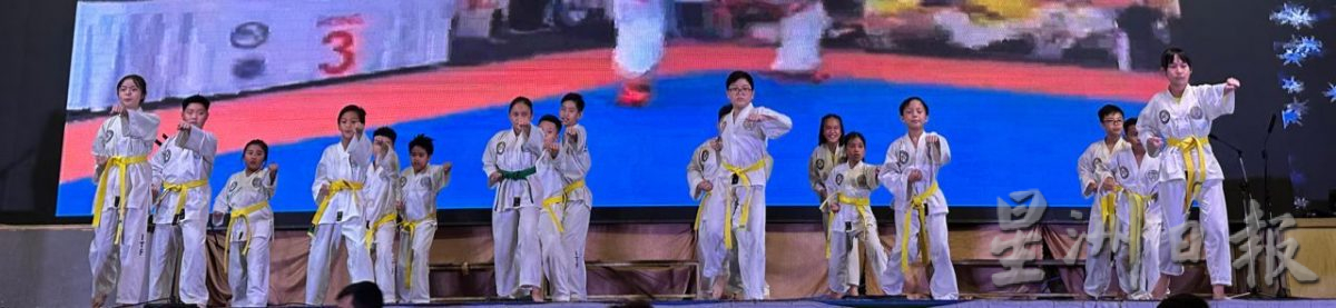（古城第6版主文）吴德贵：平民学校将创新引入先进教学 确保学生全面发展