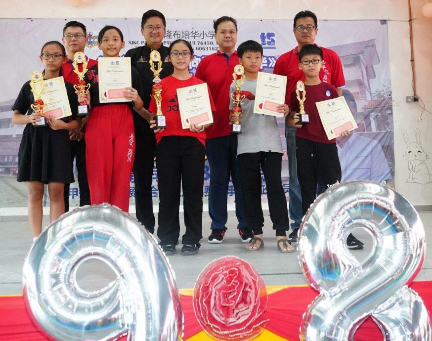 （古城第六版主文）培华义卖会圆满结束