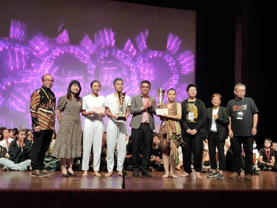 (大北马)伊美可杯第32届全国中学华语戏剧比赛 恒毅大赢家