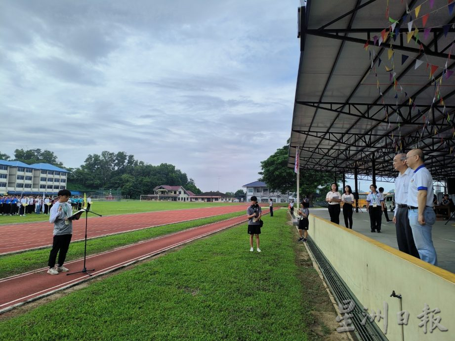 （已签发）柔：新闻： 16支来自东、西华文独中的队伍参与  第5届马来西亚华文独中足球锦标赛拉开帷幕