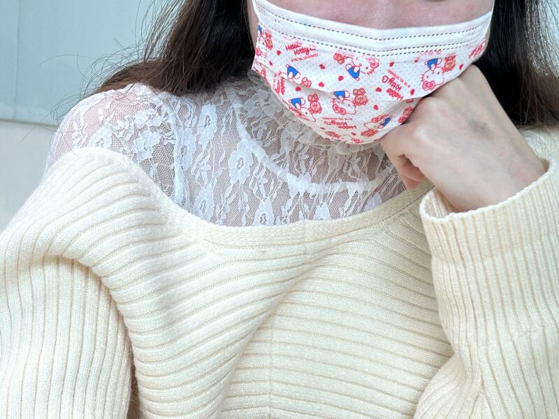 (已签发)柔:狮城二三事:“精英男友”诱投资 女郎两周失6万