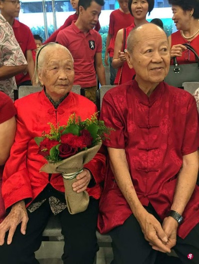 (已签发)柔:狮城二三事:狮城享嵩寿106岁人瑞 爱吃鸡皮猪皮无三高