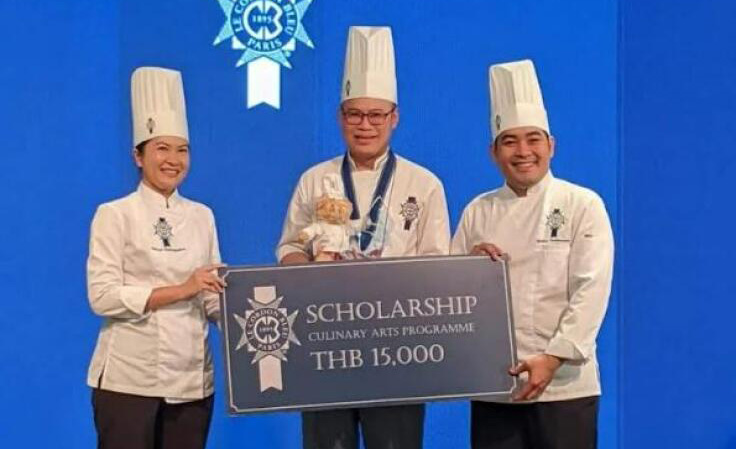 (已签发)柔:狮城二三事:赴曼谷考取‘法国蓝带’文凭 洪伟文泰式料理拿第一