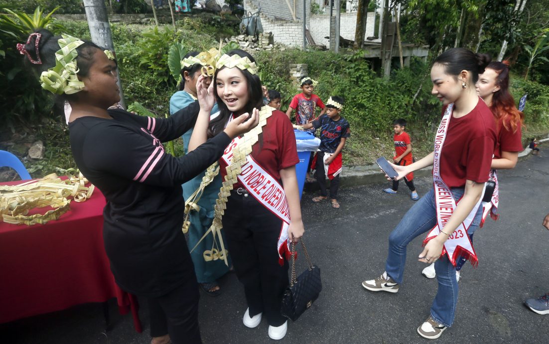 (第五头)大都会/MPAJ、孟沙扶轮社及世界华贵小姐拜访原住民村