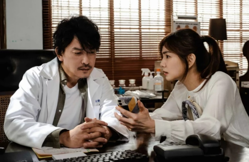 Ella缺席首映惹火王识贤 爆4大要求剧组傻眼