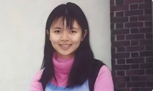 25年前爆红的哈佛女孩 被热议沦“鸡娃教育”输家