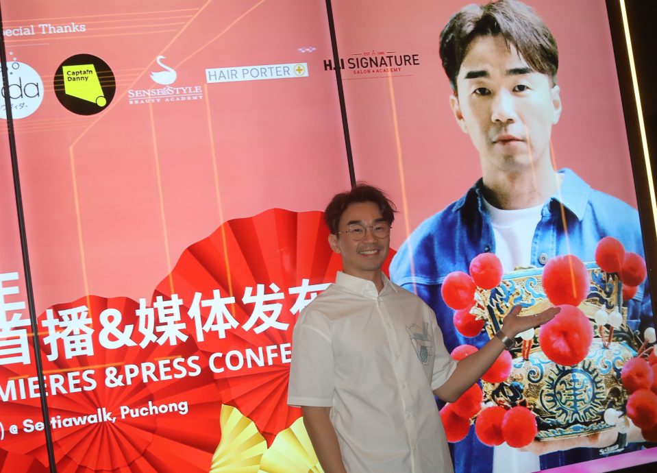 ​说服双亲出镜拍MV 林健辉鼻酸：爸妈真老了