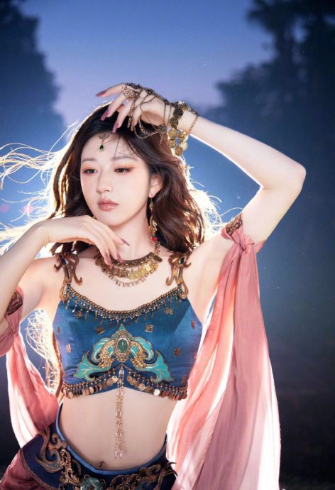 ​跨年晚会谁假唱了？白鹿赵露思被骂翻 孟子义成笑柄连夜道歉