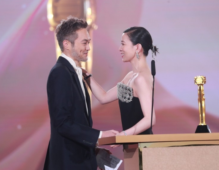 《披荆斩棘》4哥哥惊喜合体 张智霖沧桑Look被指似阿伯