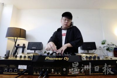 【音乐造浪者／01】音乐派对魔法师──DJ带领你一起狂欢舞起来！ 