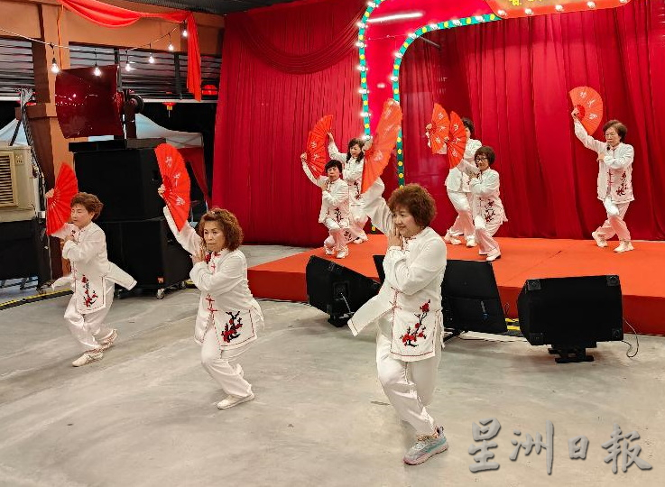 万事兴龙2024 甘文阁年货街开跑春意浓