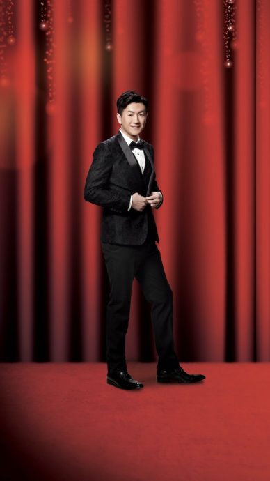 万千星辉颁奖典礼2023｜陈山聪宫廷装出位　单立文入围老婆不开心？