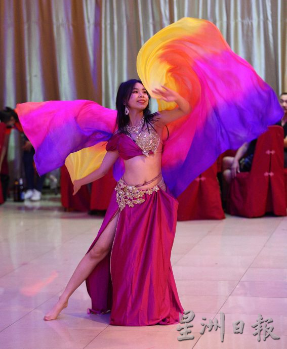 关丹舞蹈公会举办29周年暨怀旧之夜派对