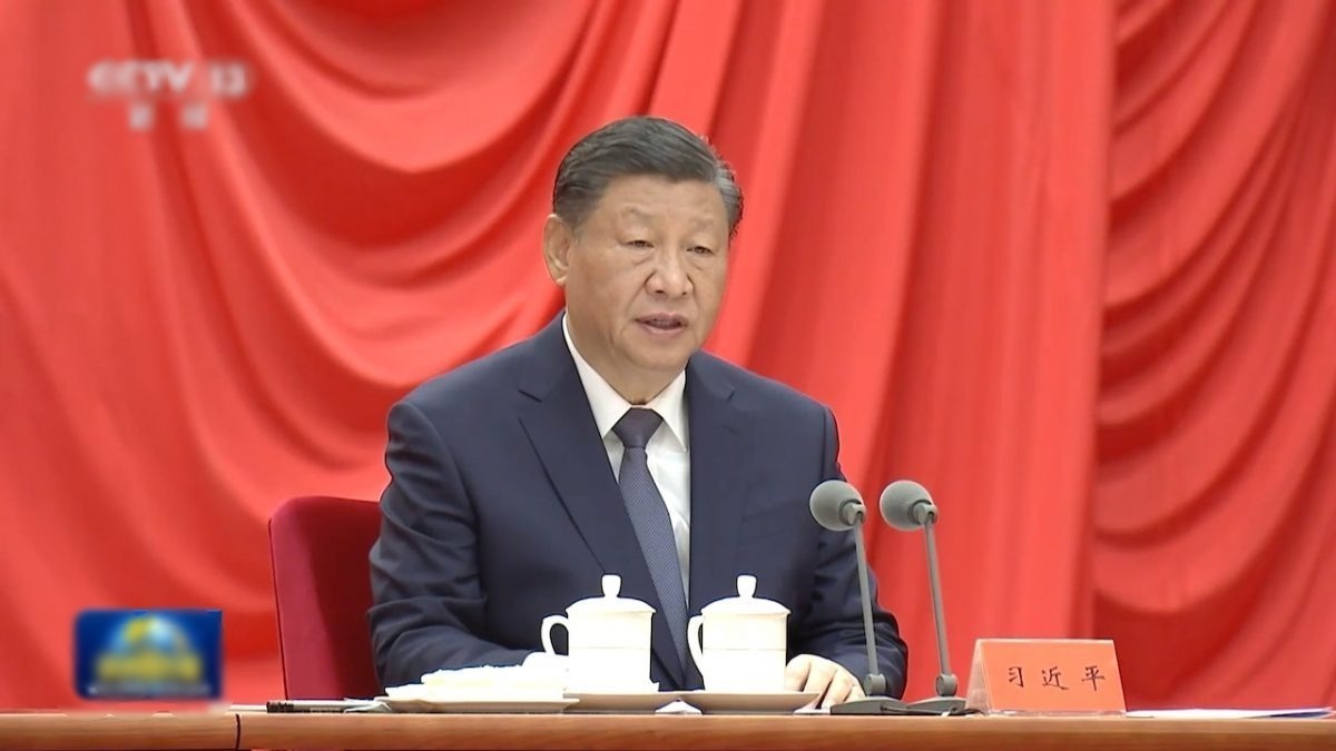 习近平:坚决打赢反腐败斗争攻坚战持久战 绝不能松懈慈悲