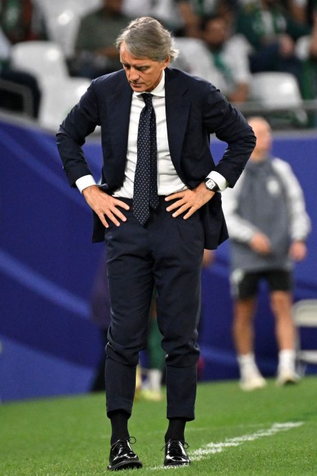 亚洲杯足球赛| 韩沙点球战还未结束  曼奇尼竟提前离场！