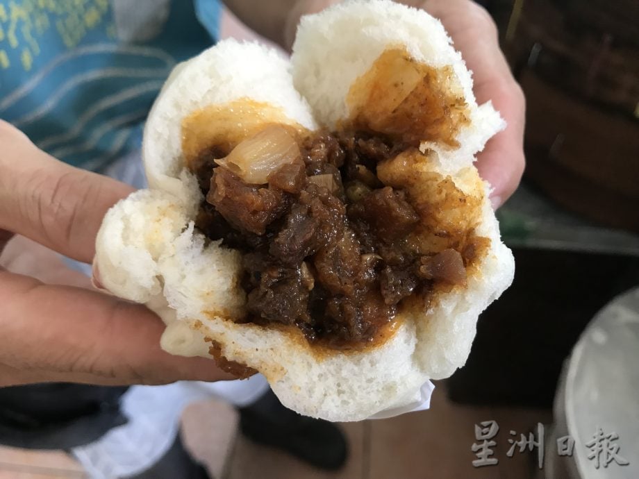 今天下/大霹雳封底主文/【老茶室情怀】/悦来茶室采旧式发酵法 老海南味道包香飘扬