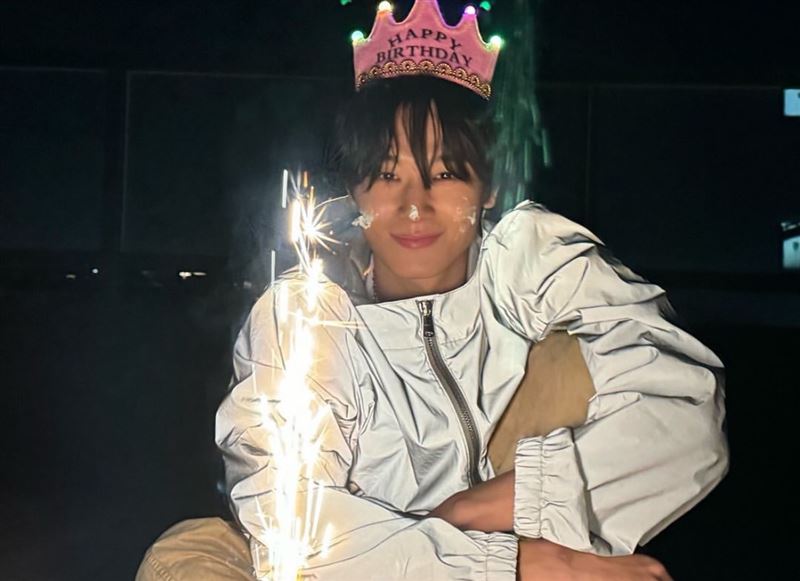 传Jennie掰了V恋柱延 5证据曝光网一面倒不信