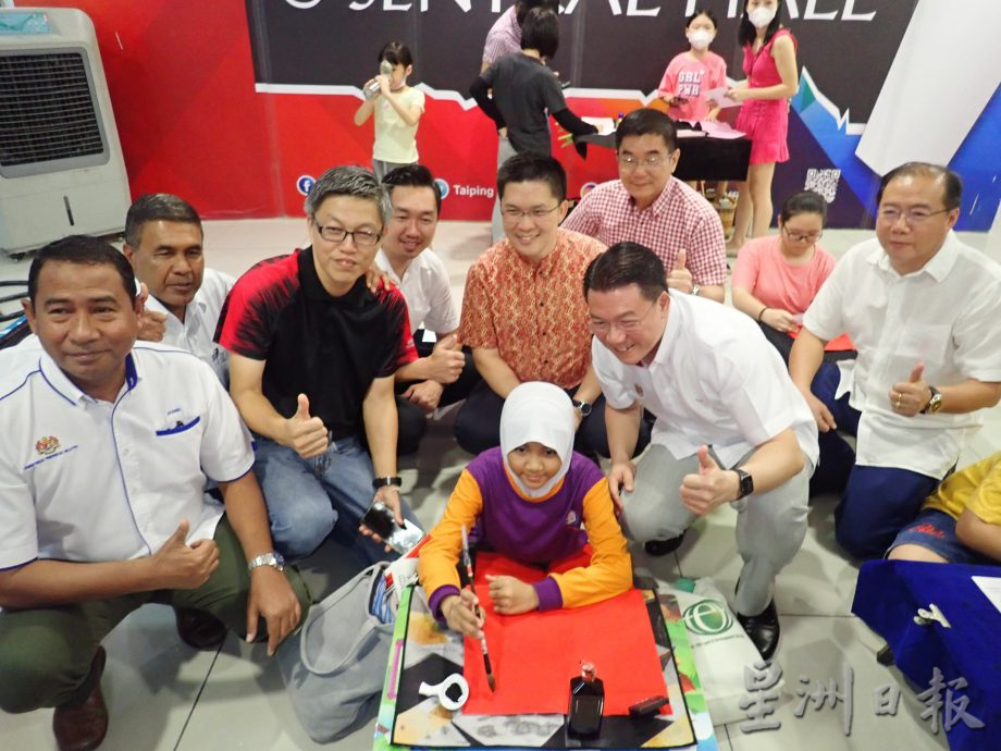 倪可敏宣布拨款100万 太平湖建音乐喷泉