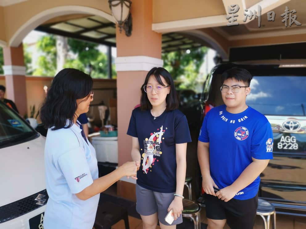 倪可汉住家遭纵火案/见义勇为情侣 爱中校友会将颁表扬状