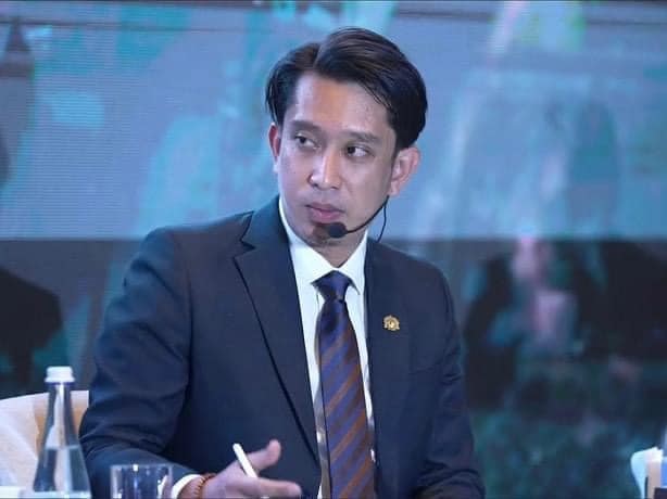 免政府倒台政府议员被关在赛城？希盟议员打脸国盟：我在家！