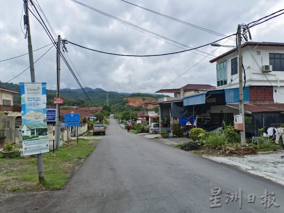 入屋破坏偷吃便溺 猴子犯境丹那依淡