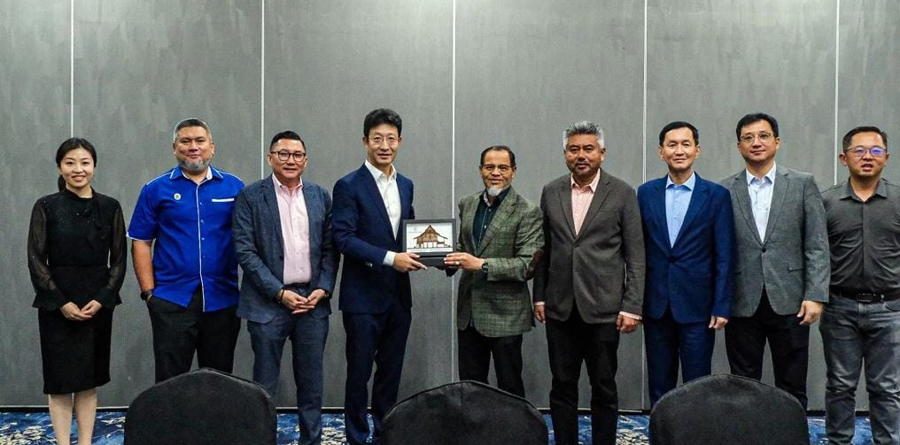 全国：登州政府与中国投资者会面洽谈在登州投资开发稀土元素（REE）事宜。