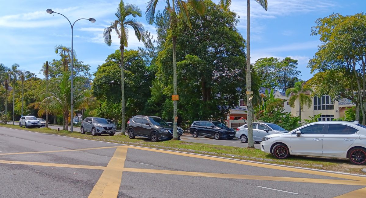 分界堤路口禁U转  双溪龙华小校外 不塞了