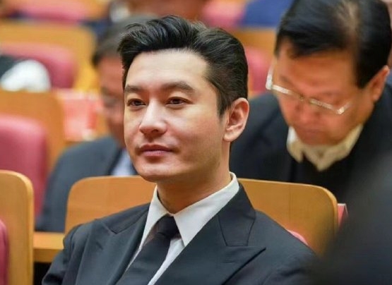 刘德华接棒成龙 当选中国影协副主席