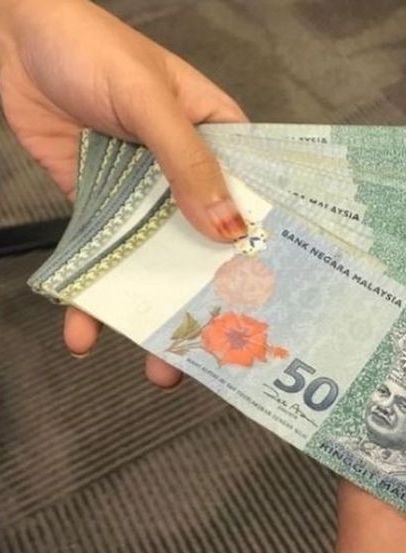 包办家用每月再给800零用钱 男子称妻子仍不满:“她要3000!”