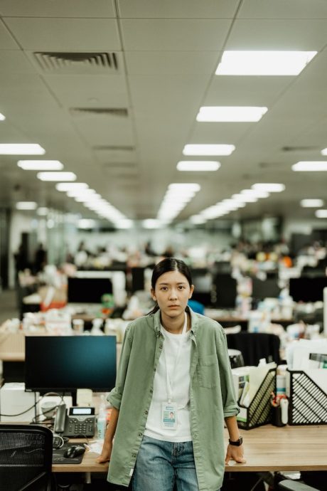 _吴慷仁击败梁朝伟 《但愿人长久》夺香港影帝