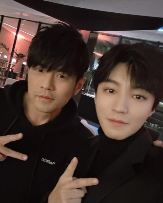 周杰伦主动约吃早餐 王俊凯追悔因这事错过