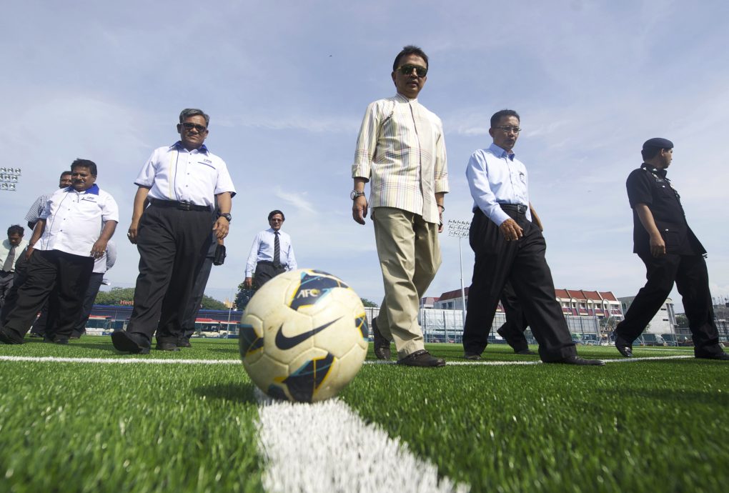 国家元首苏丹阿都拉活跃于体坛