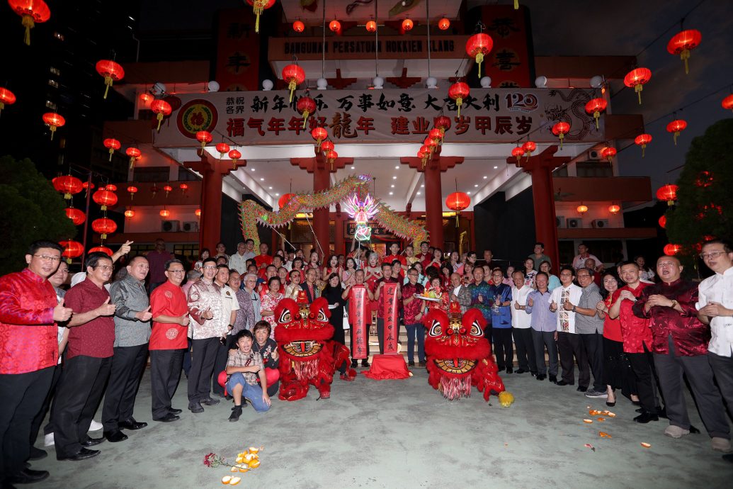 大都会/封面/巴生福建会馆新春亮灯，为120周年纪念掀序幕！