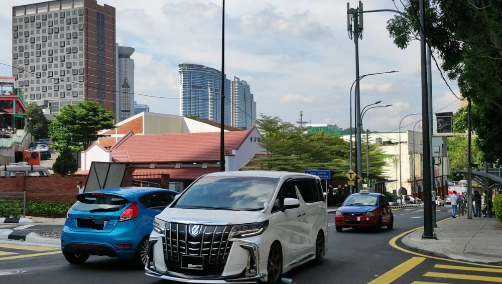 大都会/封面/苏丹街汉惹柏路部分改单向道/14图