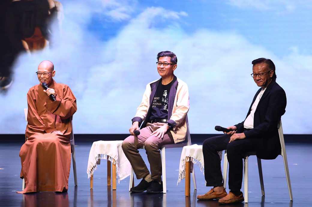 大都会/菩提工作坊 舞台就是道场／14图（可选下）