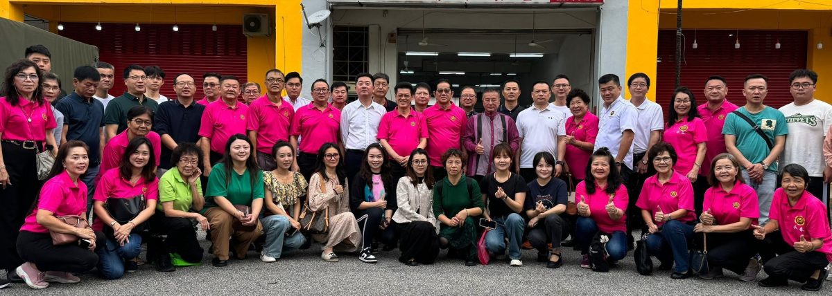 +大都会:中国永春县副县长王卫阳,率团拜访雪永春会馆交流/2图